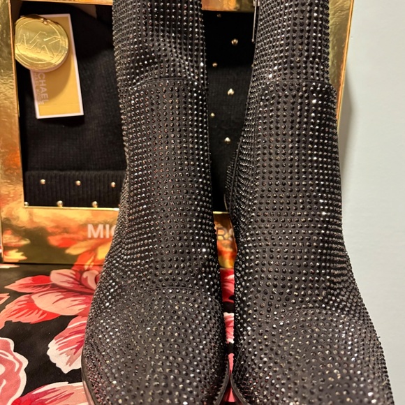 Michael Kors Black Crystal Studded Ankle Boots | Size 10M | Block Heel | Glam St - Picture 3 of 9